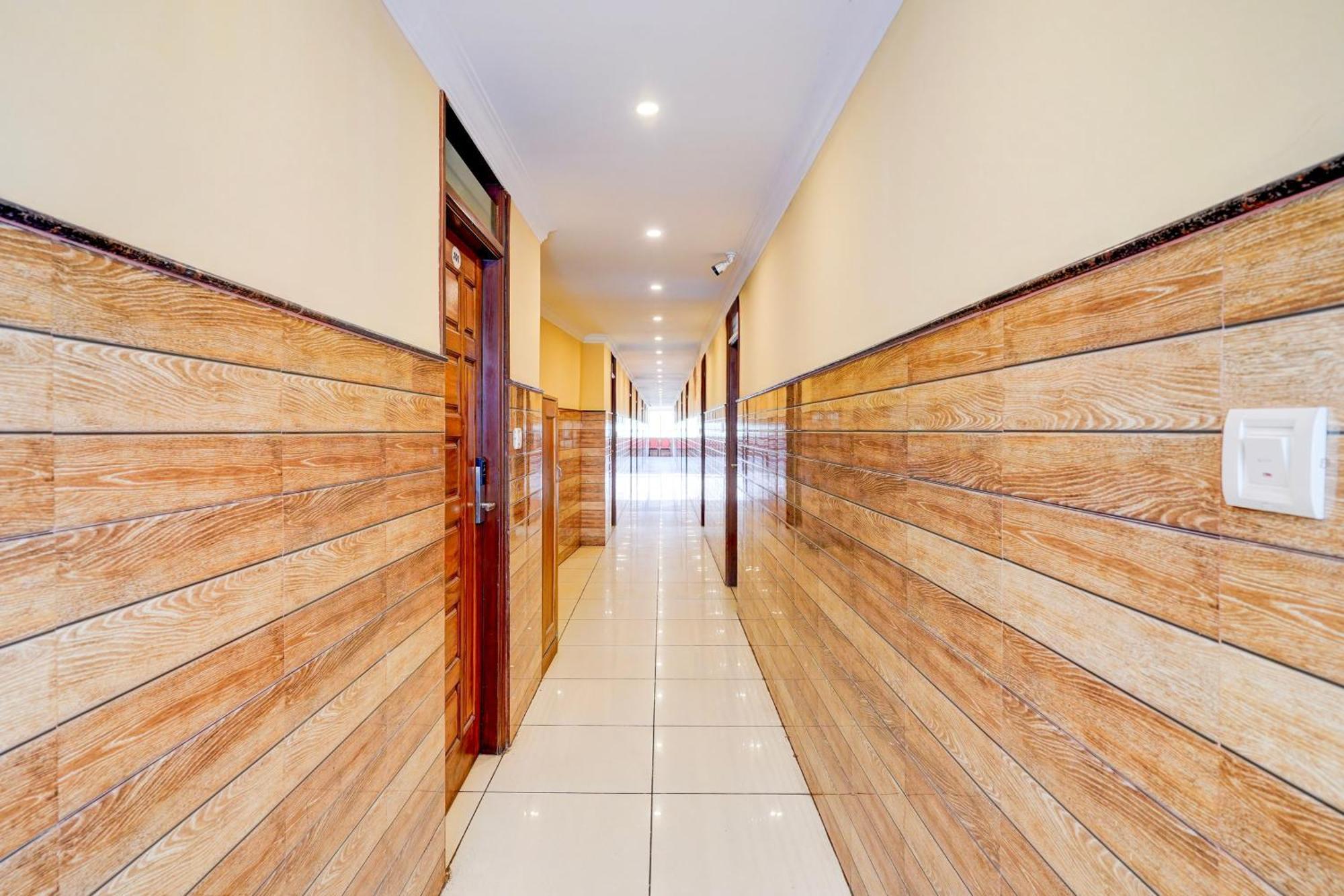 Fabhotel Bns Comforts Bangalore Exterior foto
